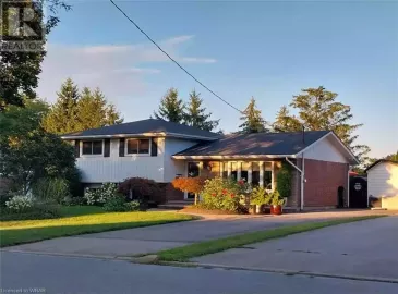 12 PRINCE PHILIP Drive, St. Catharines, ON L2N3H8, 4 Bedrooms Bedrooms, ,2 BathroomsBathrooms,Single Family,For Sale,PRINCE PHILIP,40476854