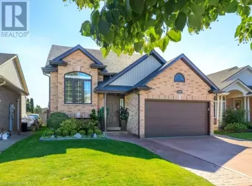 7088 PARKSIDE Road, Niagara Falls, ON L2H3L6, 5 Bedrooms Bedrooms, ,2 BathroomsBathrooms,Single Family,For Sale,PARKSIDE,40477419