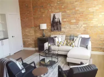 Hamilton, ON L8N1B3, ,Multi-family,For Sale,H4173174