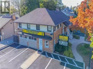 11 BELMONT Avenue, Kitchener, ON N2M1L2, 4 Bedrooms Bedrooms, ,2 BathroomsBathrooms,Multi-family,For Sale,BELMONT,40476409
