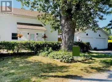 100 DAYFOOT Street, Beeton, ON L0G1A0, 4 Bedrooms Bedrooms, ,2 BathroomsBathrooms,Single Family,For Sale,DAYFOOT,40477864 100 DAYFOOT Street, Beeton, ON L0G1A0, 4 Bedrooms Bedrooms, ,2 BathroomsBathrooms,Single Family,For Sale,DAYFOOT,40477864