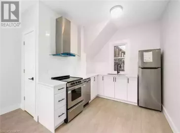 14 KENNEDY Avenue, Kitchener, Ontario N2G2Z8, 5 Bedrooms Bedrooms, ,3 BathroomsBathrooms,Single Family,For Sale,KENNEDY,40478442 14 KENNEDY Avenue, Kitchener, Ontario N2G2Z8, 5 Bedrooms Bedrooms, ,3 BathroomsBathrooms,Single Family,For Sale,KENNEDY,40478442