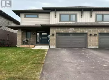 23 Nipigon Street, Belleville, Ontario K8N0S9, 3 Bedrooms Bedrooms, ,3 BathroomsBathrooms,Single Family,For Lease,Nipigon,X6789660