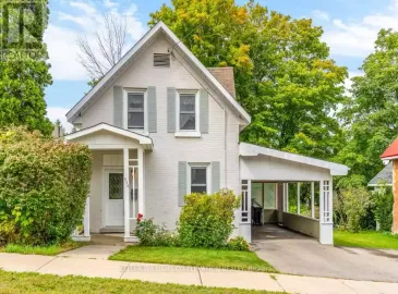 554 Elizabeth Street, Midland, ON L4R2A3, 3 Bedrooms Bedrooms, ,2 BathroomsBathrooms,Single Family,For Sale,Elizabeth,S7000294 554 Elizabeth Street, Midland, ON L4R2A3, 3 Bedrooms Bedrooms, ,2 BathroomsBathrooms,Single Family,For Sale,Elizabeth,S7000294