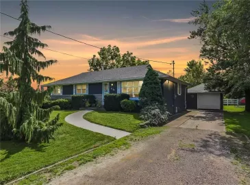 Campden, Ontario L0R1G0, 4 Bedrooms Bedrooms, ,2 BathroomsBathrooms,Single Family,For Sale,H4171134 Campden, Ontario L0R1G0, 4 Bedrooms Bedrooms, ,2 BathroomsBathrooms,Single Family,For Sale,H4171134