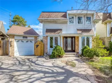 Oakville, ON L6H2Z9, 4 Bedrooms Bedrooms, ,3 BathroomsBathrooms,Single Family,For Sale,H4174252