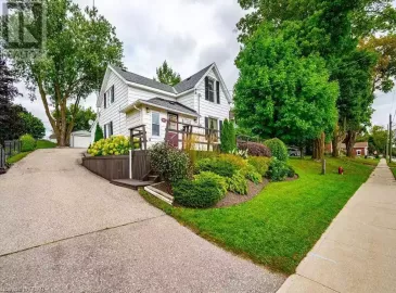 211 FRANCIS Street, Arthur, ON N0G1A0, 2 Bedrooms Bedrooms, ,2 BathroomsBathrooms,Single Family,For Sale,FRANCIS,40484796