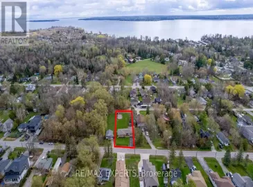967 Gilmore, Innisfil, Ontario L0L1W0, 4 Bedrooms Bedrooms, ,2 BathroomsBathrooms,Single Family,For Sale,Gilmore,N7005374
