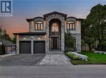 288 SANDWELL Drive, Oakville, ON L6L1Z2, 6 Bedrooms Bedrooms, ,6 BathroomsBathrooms,Single Family,For Sale,SANDWELL,40486249
