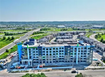 Hamilton, Ontario L8E5A6, 2 Bedrooms Bedrooms, ,2 BathroomsBathrooms,Single Family,For Lease,H4174919