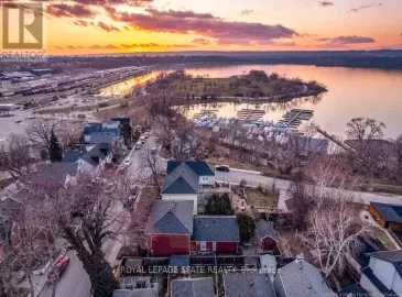 80 Ferrie Street, Hamilton, Ontario L8L1C9, 2 Bedrooms Bedrooms, ,2 BathroomsBathrooms,Single Family,For Sale,Ferrie,X7022232 80 Ferrie Street, Hamilton, Ontario L8L1C9, 2 Bedrooms Bedrooms, ,2 BathroomsBathrooms,Single Family,For Sale,Ferrie,X7022232