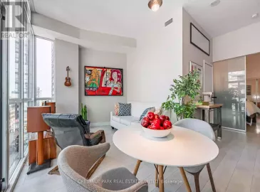 169 Fort York Boulevard, Toronto, ON M5V0C8, 1 Bedroom Bedrooms, ,1 BathroomBathrooms,Single Family,For Sale,Fort York,C7028266