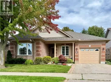 12 WINTERBERRY Lane, Guelph, Ontario N1G4X7, 3 Bedrooms Bedrooms, ,3 BathroomsBathrooms,Single Family,For Sale,WINTERBERRY,40490265
