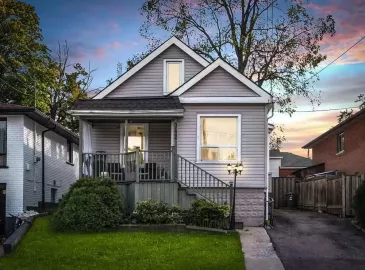Hamilton, ON L9A1L6, 4 Bedrooms Bedrooms, ,2 BathroomsBathrooms,Single Family,For Sale,H4175837