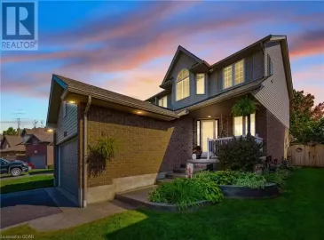 102 REVELL Drive, Fergus, Ontario N1M3M7, 3 Bedrooms Bedrooms, ,3 BathroomsBathrooms,Single Family,For Sale,REVELL,40494996