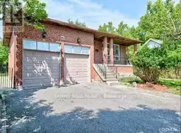 8412 Islington, Vaughan, Ontario L4L1X2, 5 Bedrooms Bedrooms, ,4 BathroomsBathrooms,Single Family,For Sale,Islington,N7060330 8412 Islington, Vaughan, Ontario L4L1X2, 5 Bedrooms Bedrooms, ,4 BathroomsBathrooms,Single Family,For Sale,Islington,N7060330