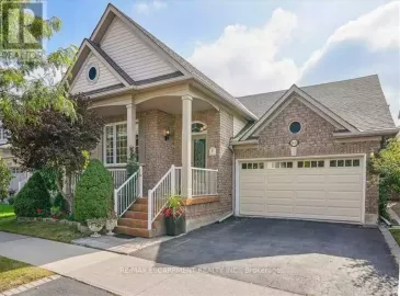 5432 Blue Spruce, Burlington, ON L7L7C4, 3 Bedrooms Bedrooms, ,3 BathroomsBathrooms,Single Family,For Sale,Blue Spruce,W7060404 5432 Blue Spruce, Burlington, ON L7L7C4, 3 Bedrooms Bedrooms, ,3 BathroomsBathrooms,Single Family,For Sale,Blue Spruce,W7060404