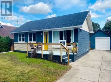 6 GORMLEY Crescent, St. Catharines, Ontario L2M5Y2, 4 Bedrooms Bedrooms, ,2 BathroomsBathrooms,Single Family,For Sale,GORMLEY,40497284