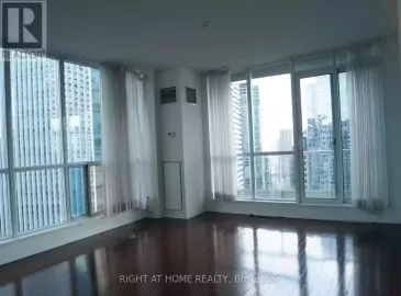 8 York Street, Toronto, Ontario M5J2Y2, 2 Bedrooms Bedrooms, ,2 BathroomsBathrooms,Single Family,For Lease,York,C7219408 8 York Street, Toronto, Ontario M5J2Y2, 2 Bedrooms Bedrooms, ,2 BathroomsBathrooms,Single Family,For Lease,York,C7219408
