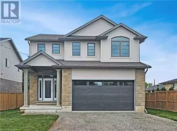 4705 LEE Avenue, Niagara Falls, ON L2H1M7, 3 Bedrooms Bedrooms, ,3 BathroomsBathrooms,Single Family,For Sale,LEE,40499657 4705 LEE Avenue, Niagara Falls, ON L2H1M7, 3 Bedrooms Bedrooms, ,3 BathroomsBathrooms,Single Family,For Sale,LEE,40499657