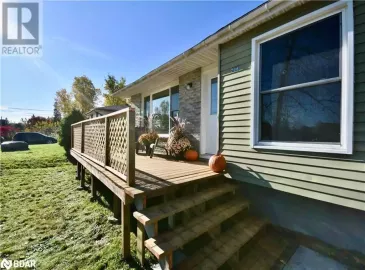 706 SIMCOE Avenue, Port McNicoll, ON L0K1R0, 4 Bedrooms Bedrooms, ,2 BathroomsBathrooms,Single Family,For Sale,SIMCOE,40503144