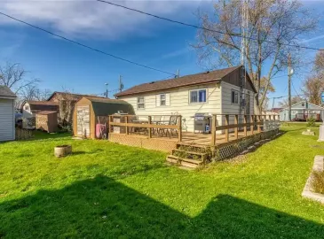 Selkirk, ON N0A1P0, 2 Bedrooms Bedrooms, ,1 BathroomBathrooms,Single Family,For Sale,H4179117 Selkirk, ON N0A1P0, 2 Bedrooms Bedrooms, ,1 BathroomBathrooms,Single Family,For Sale,H4179117