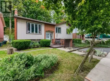 34 Maplehurst Crescent, Barrie, ON L4M4X2, 4 Bedrooms Bedrooms, ,2 BathroomsBathrooms,Single Family,For Sale,Maplehurst,S7275074