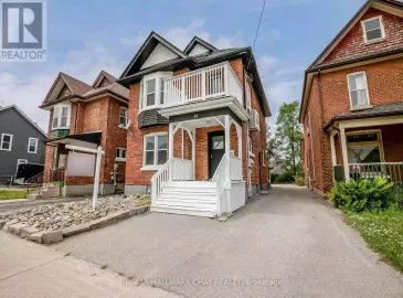 38 Tiffin Street, Barrie, ON L4N2M7, 3 Bedrooms Bedrooms, ,2 BathroomsBathrooms,Single Family,For Sale,Tiffin,S6771708