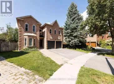 28 Heatherbank Trail, Toronto, ON M1B5M6, 9 Bedrooms Bedrooms, ,5 BathroomsBathrooms,Single Family,For Sale,Heatherbank,E6784652