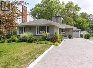 75 GLENRIDGE Avenue, St. Catharines, Ontario L2R4X2, 4 Bedrooms Bedrooms, ,2 BathroomsBathrooms,Single Family,For Sale,GLENRIDGE,40477739 75 GLENRIDGE Avenue, St. Catharines, Ontario L2R4X2, 4 Bedrooms Bedrooms, ,2 BathroomsBathrooms,Single Family,For Sale,GLENRIDGE,40477739