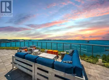 1 Edgewater Drive, Toronto, Ontario M5A0L1, 3 Bedrooms Bedrooms, ,4 BathroomsBathrooms,Single Family,For Sale,Edgewater,C6791552