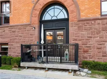 200 STINSON Street, Hamilton, Ontario L8N4J5, 1 Bedroom Bedrooms, ,2 BathroomsBathrooms,Single Family,For Lease,STINSON,40478879