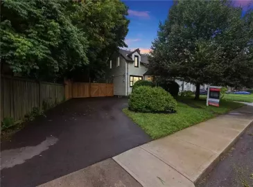 Hamilton, Ontario L8S3A5, ,Multi-family,For Sale,H4172904