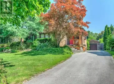 945 Harvey Place, Burlington, Ontario L7T3E9, 2 Bedrooms Bedrooms, ,2 BathroomsBathrooms,Single Family,For Sale,Harvey,W6794174