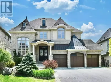 98 Carisbrooke Circle, Aurora, Ontario L4G0K4, 5 Bedrooms Bedrooms, ,6 BathroomsBathrooms,Single Family,For Sale,Carisbrooke,N6795018