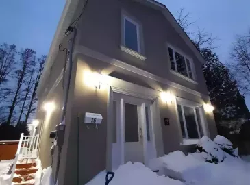 15 Holswade Road, Toronto, ON M1L2G1, 1 Bedroom Bedrooms, ,1 BathroomBathrooms,Single Family,For Lease,Holswade,E7003006 15 Holswade Road, Toronto, ON M1L2G1, 1 Bedroom Bedrooms, ,1 BathroomBathrooms,Single Family,For Lease,Holswade,E7003006