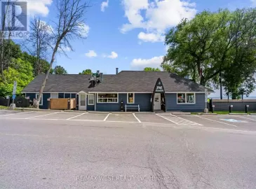 396 Balm Beach Road, Tiny, Ontario L0L2J0, 2 Bedrooms Bedrooms, ,3 BathroomsBathrooms,Single Family,For Sale,Balm Beach,S7023668