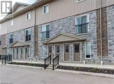 122 COURTLAND Avenue, Kitchener, ON N2G0B8, 1 Bedroom Bedrooms, ,1 BathroomBathrooms,Single Family,For Sale,COURTLAND,40490721