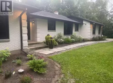 7745 Wellington 22 Road, Guelph/Eramosa, Ontario N1H6J2, 5 Bedrooms Bedrooms, ,4 BathroomsBathrooms,Single Family,For Sale,Wellington 22,X7032846 7745 Wellington 22 Road, Guelph/Eramosa, Ontario N1H6J2, 5 Bedrooms Bedrooms, ,4 BathroomsBathrooms,Single Family,For Sale,Wellington 22,X7032846