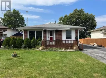 39 ACADIA Crescent, St. Catharines, ON L2P1H7, 2 Bedrooms Bedrooms, ,2 BathroomsBathrooms,Single Family,For Sale,ACADIA,40471113