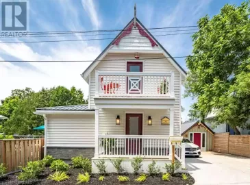 4 6TH Street, Grimsby, Ontario L3M2T3, 2 Bedrooms Bedrooms, ,2 BathroomsBathrooms,Single Family,For Sale,6TH,40491338 4 6TH Street, Grimsby, Ontario L3M2T3, 2 Bedrooms Bedrooms, ,2 BathroomsBathrooms,Single Family,For Sale,6TH,40491338