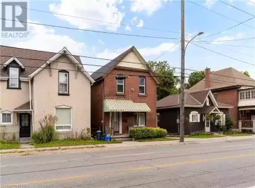 121 CLARENCE Street, Brantford, ON N3T2V3, 2 Bedrooms Bedrooms, ,2 BathroomsBathrooms,Multi-family,For Sale,CLARENCE,40490072 121 CLARENCE Street, Brantford, ON N3T2V3, 2 Bedrooms Bedrooms, ,2 BathroomsBathrooms,Multi-family,For Sale,CLARENCE,40490072