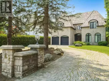 62 Arjay Crescent, Toronto, ON M2L1C7, 5 Bedrooms Bedrooms, ,6 BathroomsBathrooms,Single Family,For Sale,Arjay,C7033788