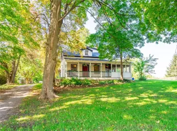 Flamborough, ON L8B1T7, 5 Bedrooms Bedrooms, ,2 BathroomsBathrooms,Single Family,For Sale,H4175614