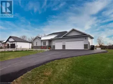 7 HENRY BALL Court, Warminster, Ontario L0K2G1, 3 Bedrooms Bedrooms, ,2 BathroomsBathrooms,Single Family,For Sale,HENRY BALL,40493770