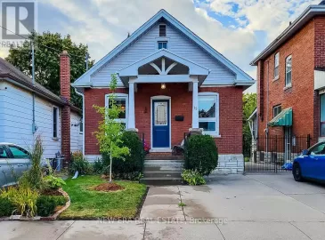 19 Huxley, Hamilton, Ontario L8K2P5, 3 Bedrooms Bedrooms, ,1 BathroomBathrooms,Single Family,For Sale,Huxley,X7050002