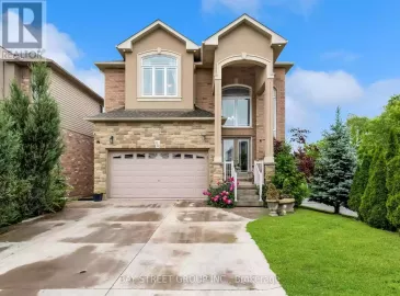 85 Onyx Court, Hamilton, Ontario L8W4A3, 7 Bedrooms Bedrooms, ,5 BathroomsBathrooms,Single Family,For Sale,Onyx,X7062054
