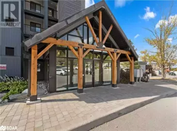 80 HORSESHOE Boulevard, Oro-Medonte, Ontario L4M4Y8, 2 Bedrooms Bedrooms, ,2 BathroomsBathrooms,Single Family,For Sale,HORSESHOE,40493444