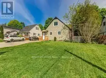 265 Andrew Street, Newmarket, Ontario L3Y1H1, 3 Bedrooms Bedrooms, ,1 BathroomBathrooms,Single Family,For Lease,Andrew,N7062634