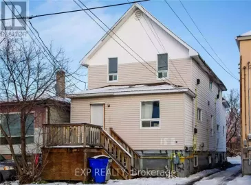 152 Cedar Street, Timmins, Ontario P4N6J3, 5 Bedrooms Bedrooms, ,4 BathroomsBathrooms,Single Family,For Sale,Cedar,X7063582 152 Cedar Street, Timmins, Ontario P4N6J3, 5 Bedrooms Bedrooms, ,4 BathroomsBathrooms,Single Family,For Sale,Cedar,X7063582